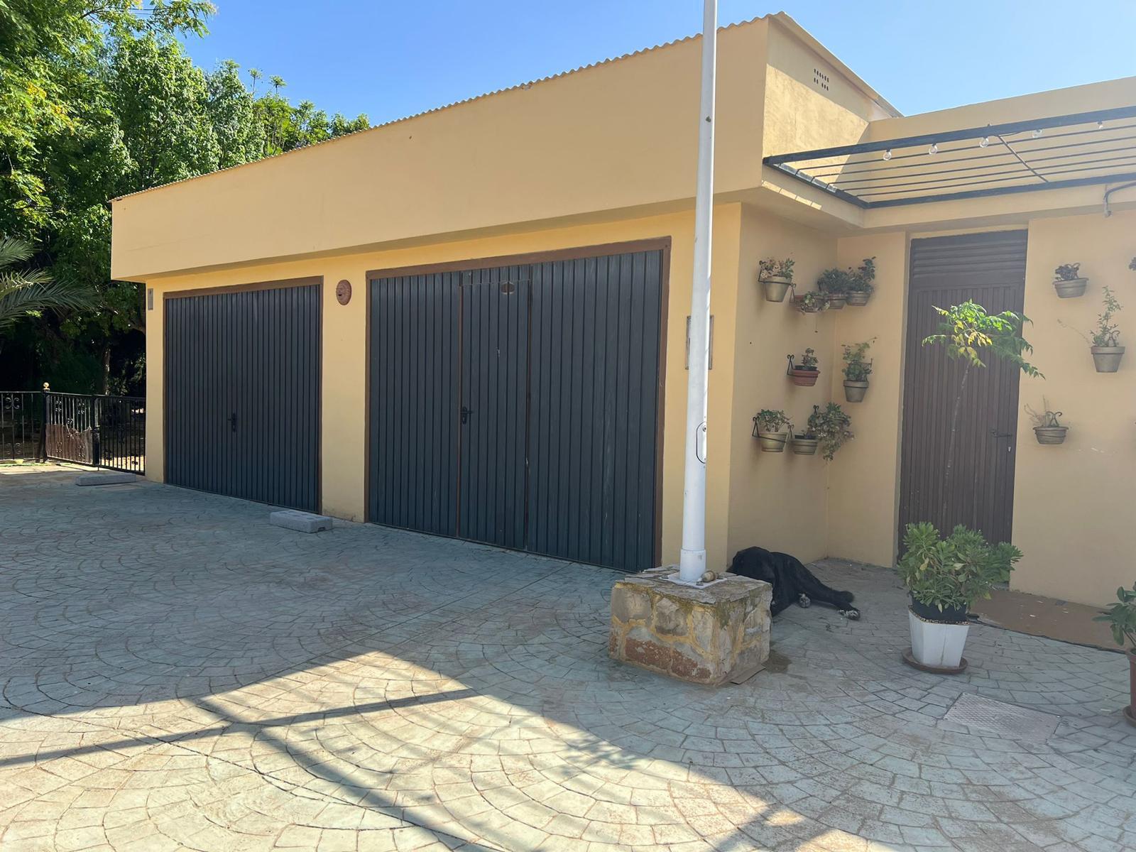 Luxury Mediterranean Estate with Private Orchard in Valverde, Elche