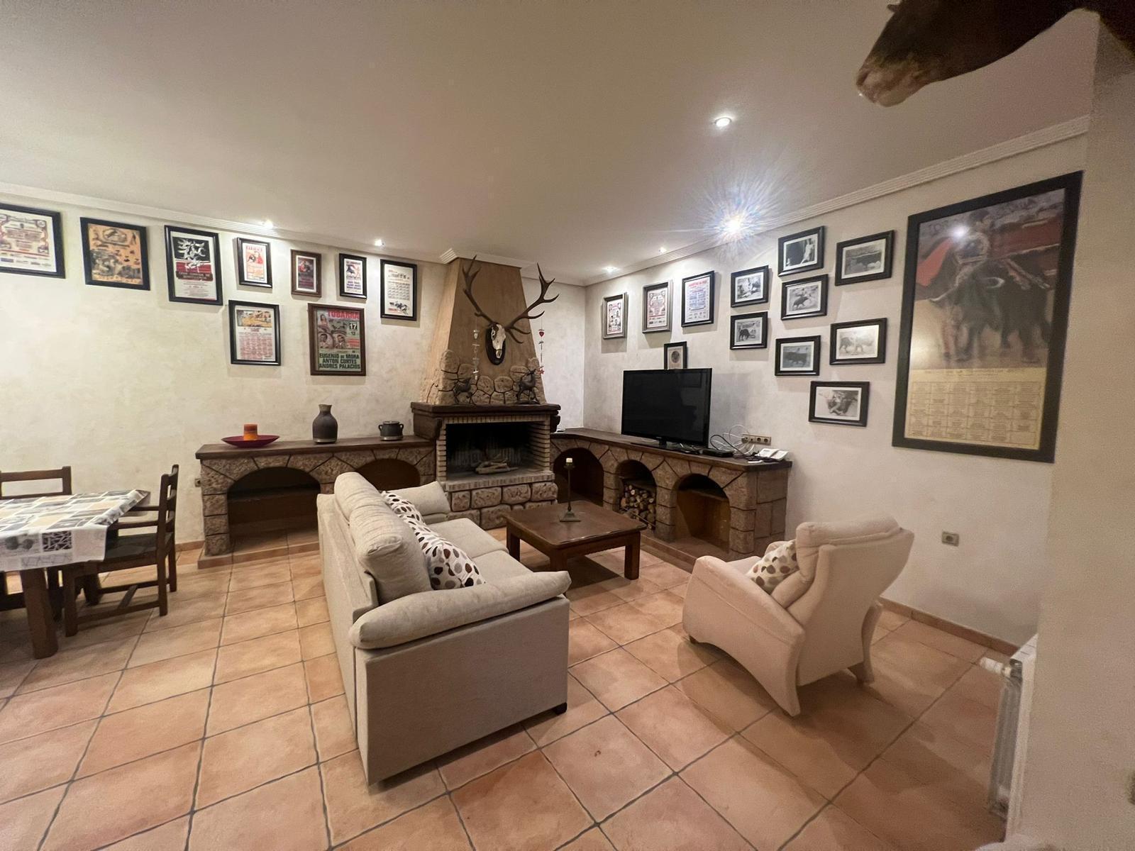 Luxury Mediterranean Estate with Private Orchard in Valverde, Elche