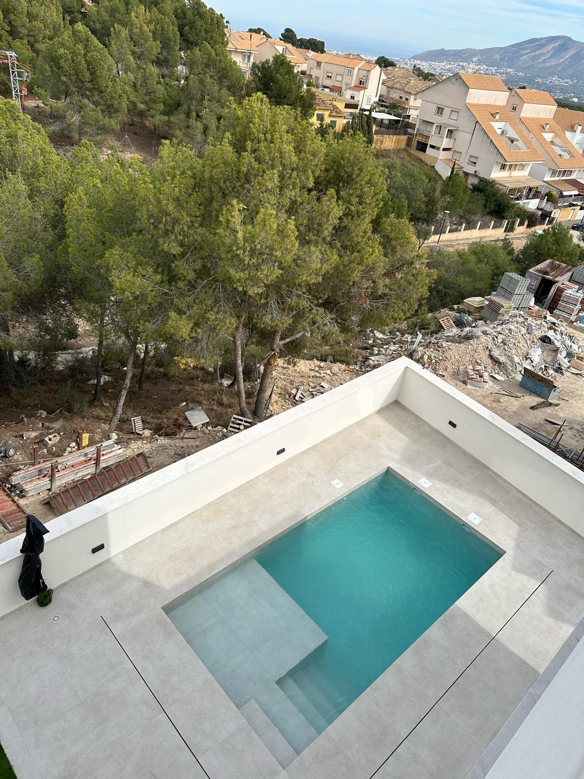 NEW BUILD VILLAS IN LA NUCIA