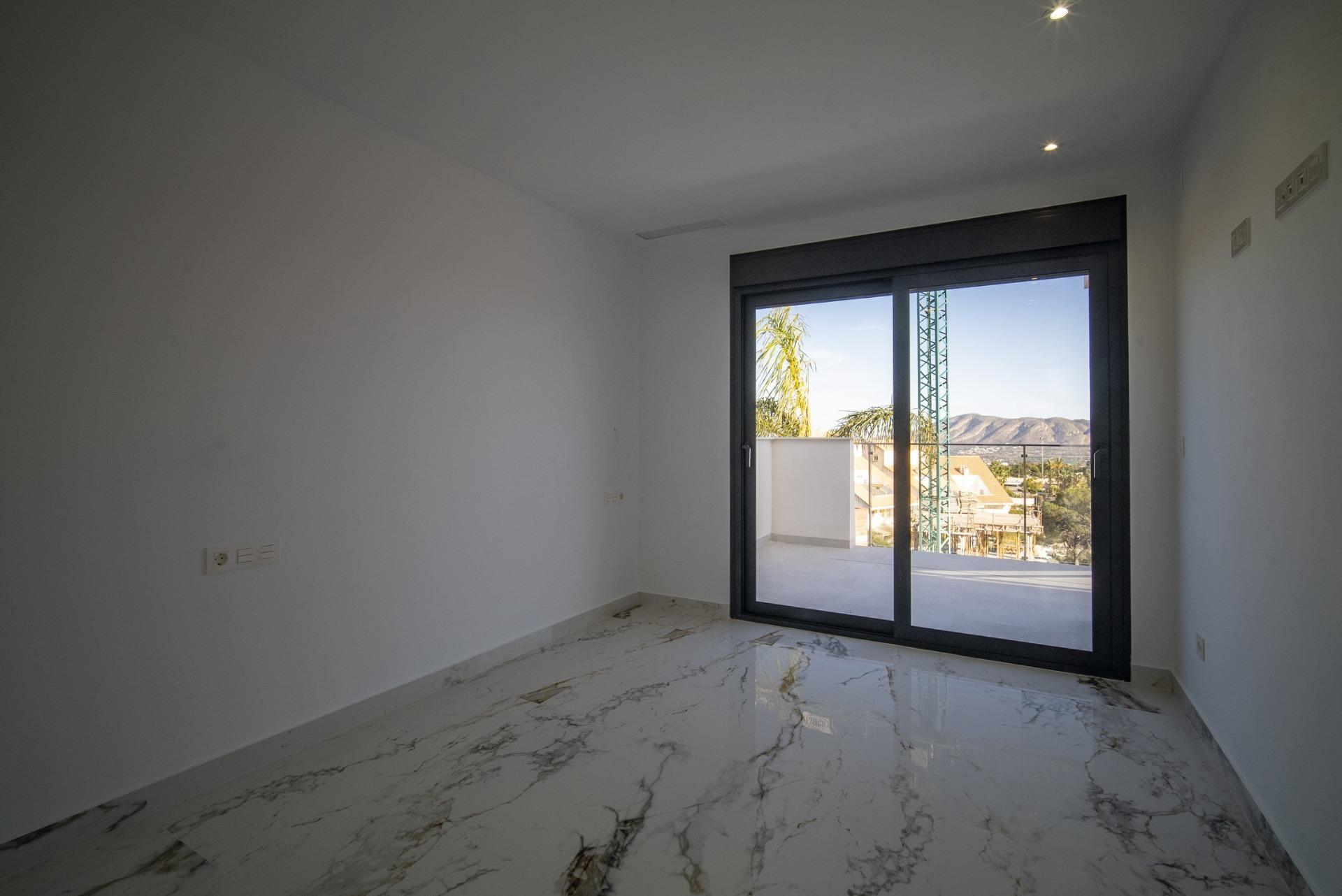 NEW BUILD VILLAS IN LA NUCIA