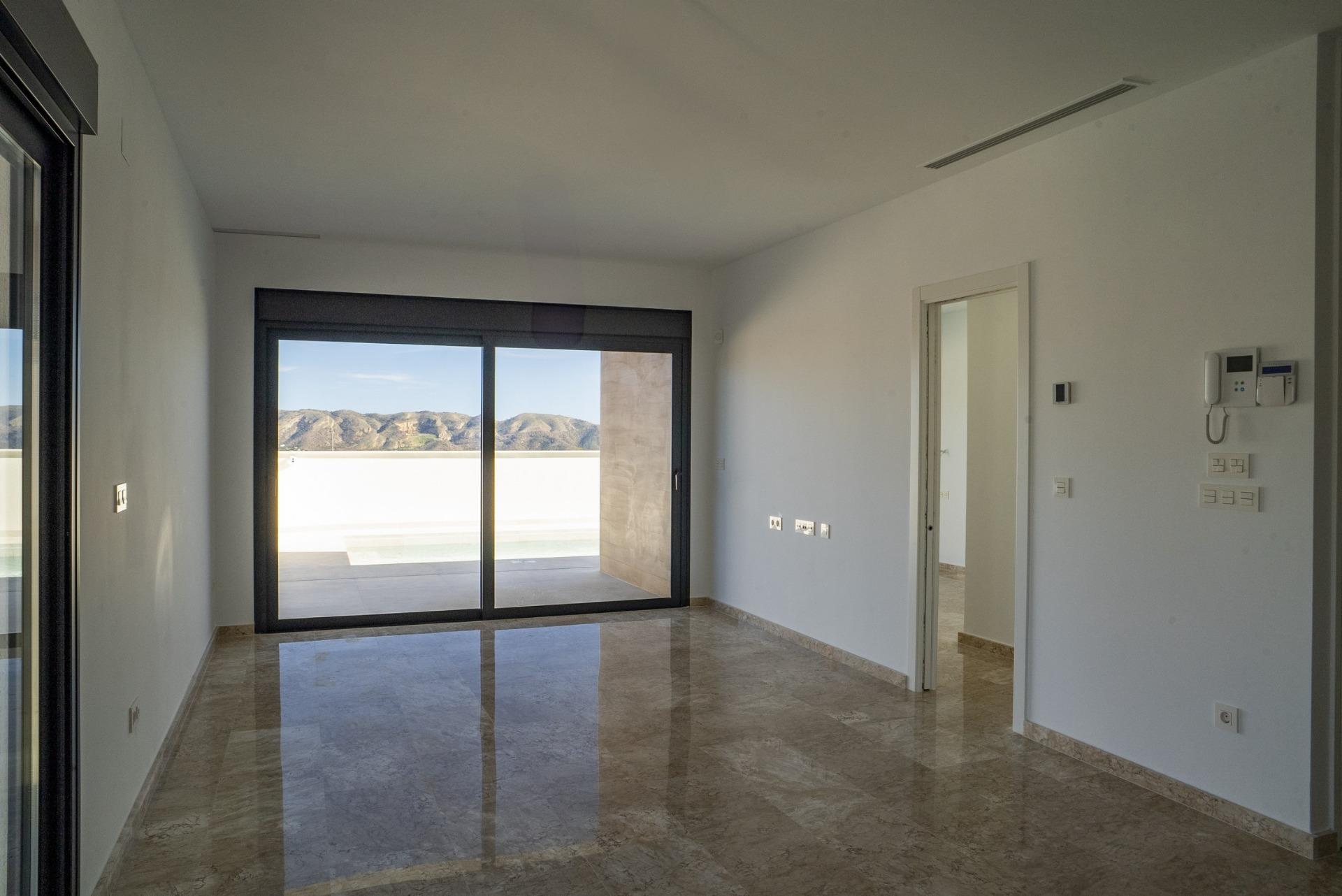 NEW BUILD VILLAS IN LA NUCIA