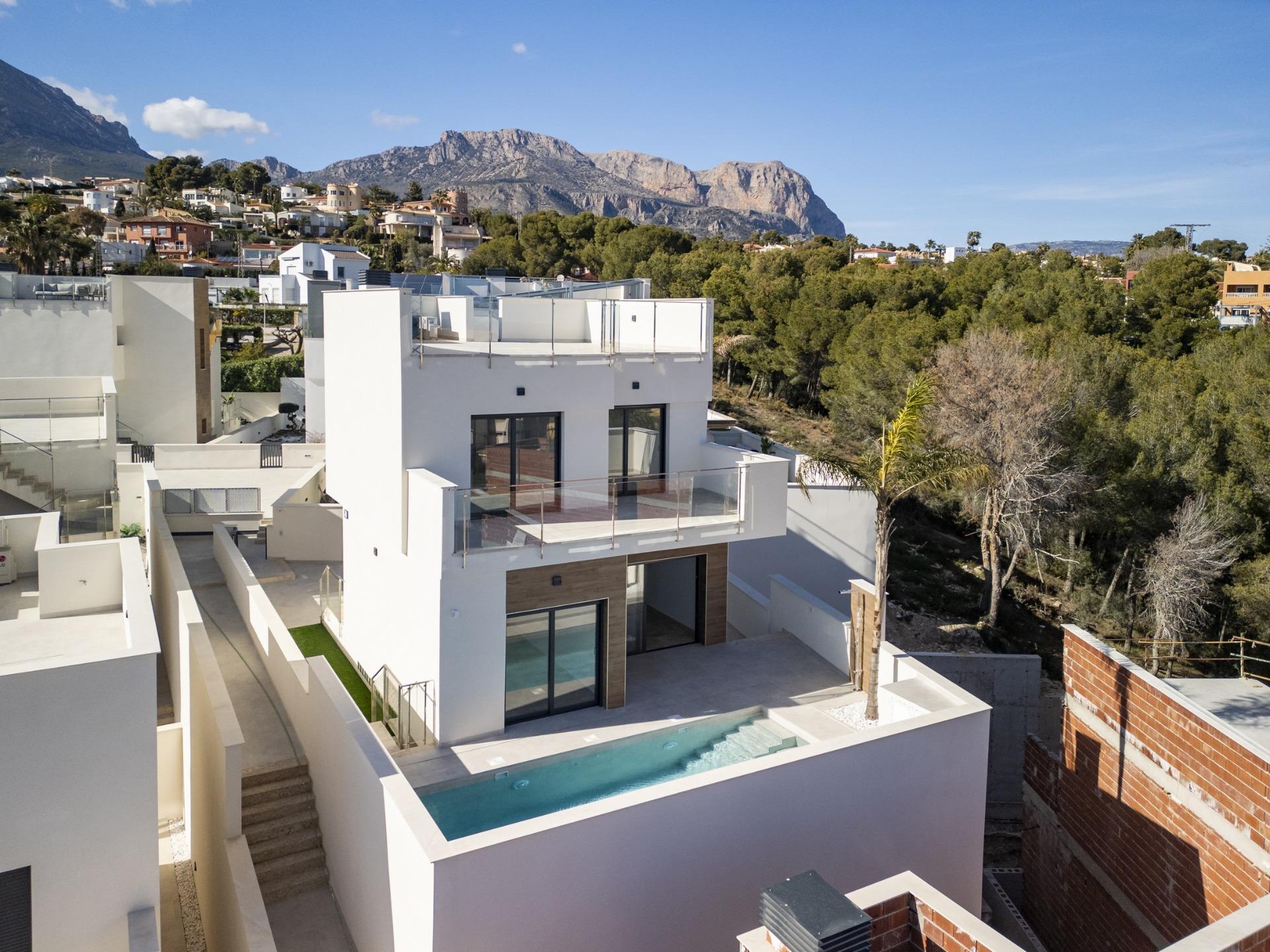 7-1 NEW BUILD VILLAS IN LA NUCIA