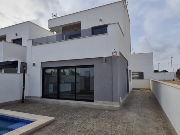 NEW BUILD VILLAS IN ORIHUELA COSTA
