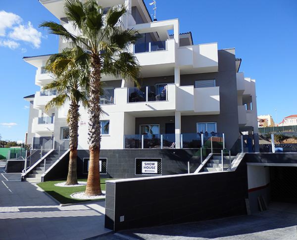 2-1 Magnificent apartment between the sea and the golf!