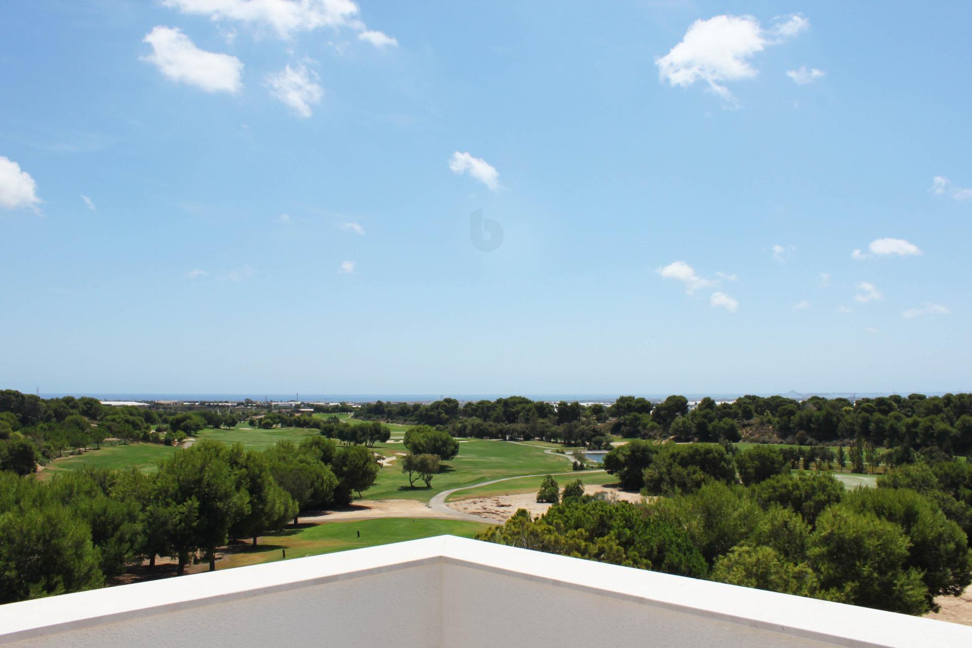 NEW BUILD RESIDENTIAL COMPLEX IN PILAR DE LA HORADADA ON THE GOLF COURSE