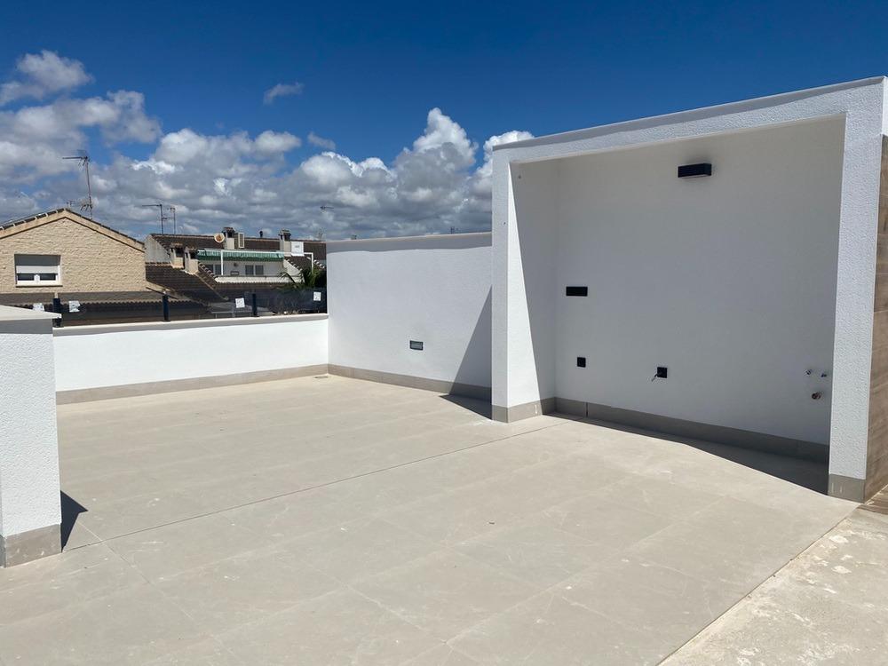 New Build Bungalows in Lo Pagán: Modern Living Near the Beach