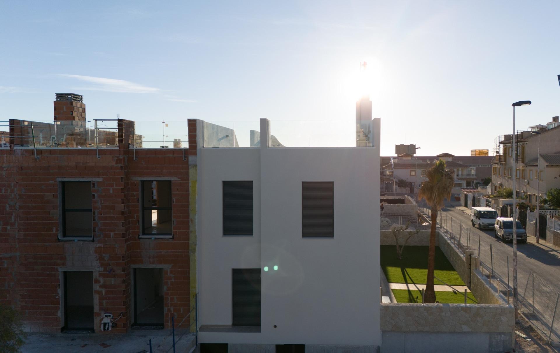 New build bungalows in Pilar de la Horadada