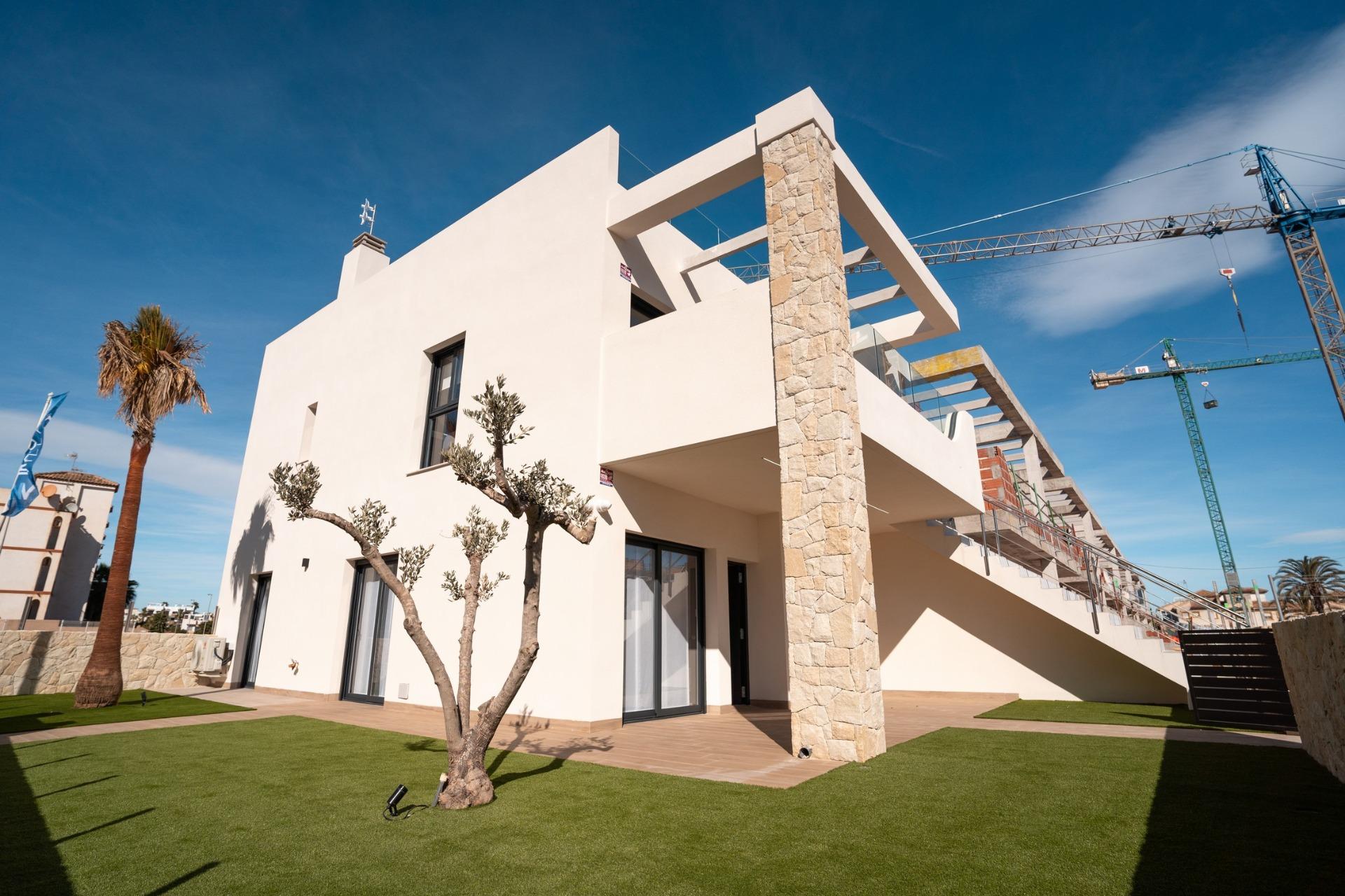 New build bungalows in Pilar de la Horadada