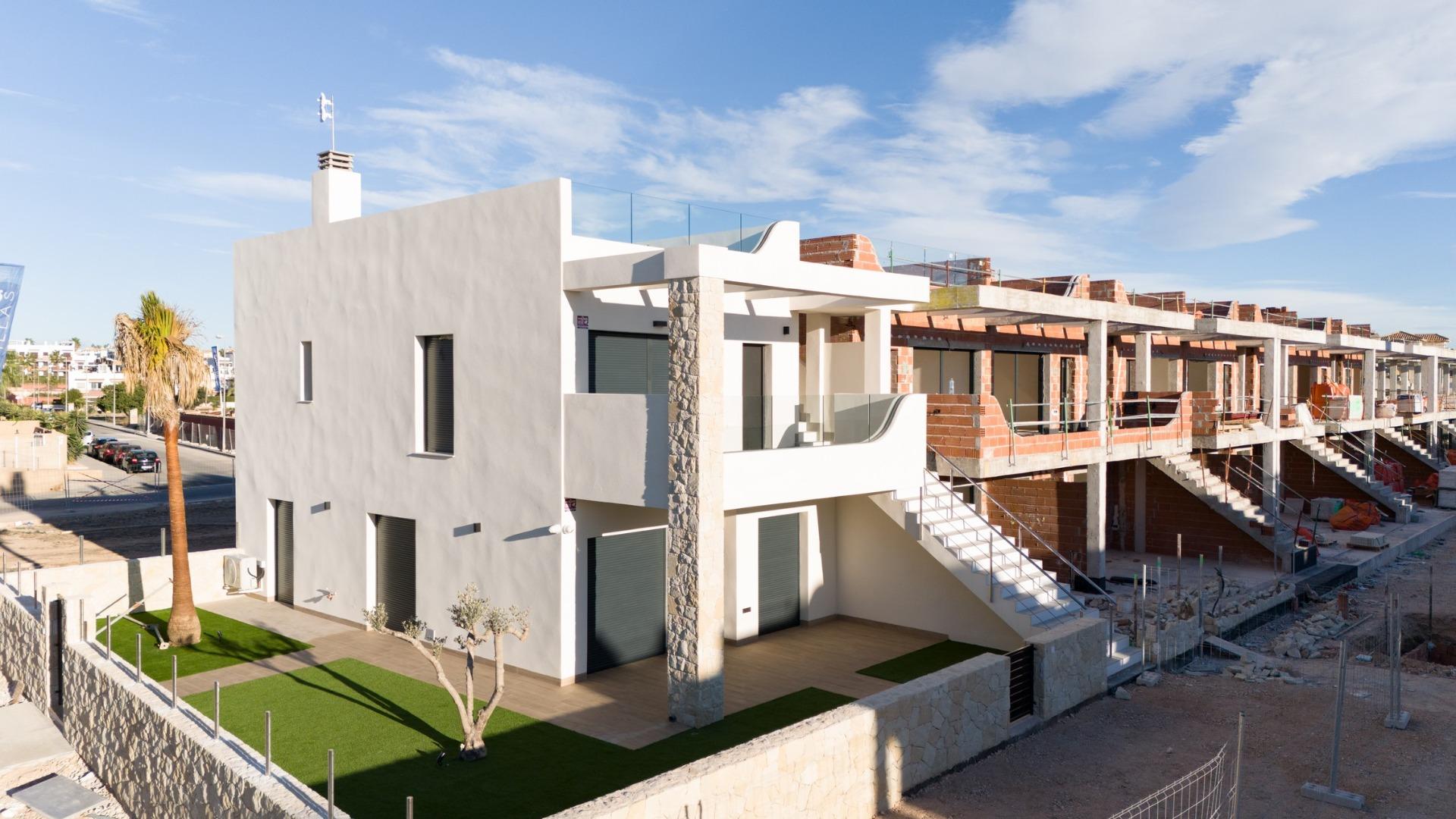 20-1 New build bungalows in Pilar de la Horadada