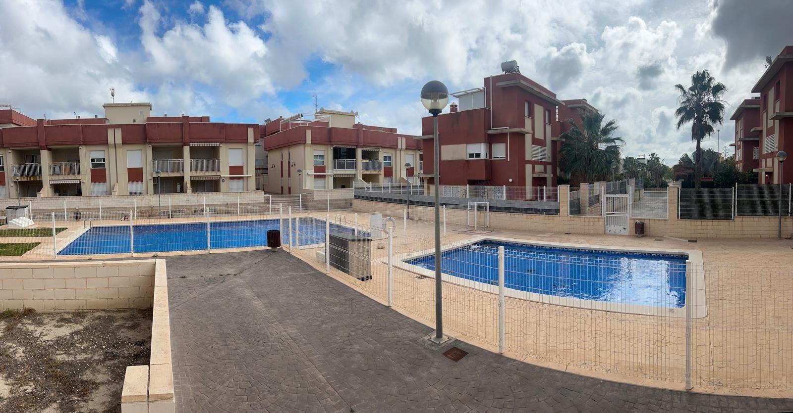 25-1 Regenerated Residential Complex in Lomas de Cabo Roig – Renovated Apartments