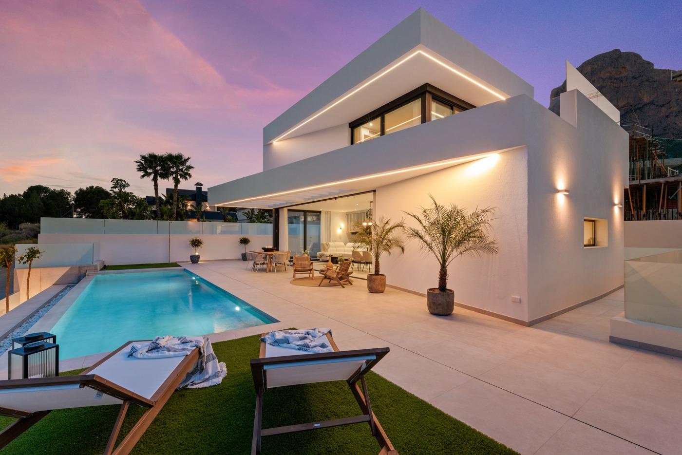 NEW BUILD VILLAS IN POLOP