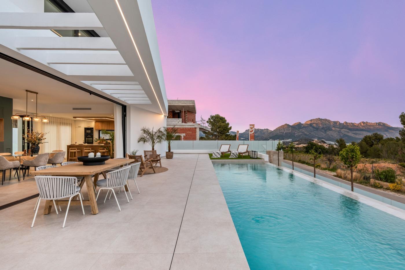 NEW BUILD VILLAS IN POLOP