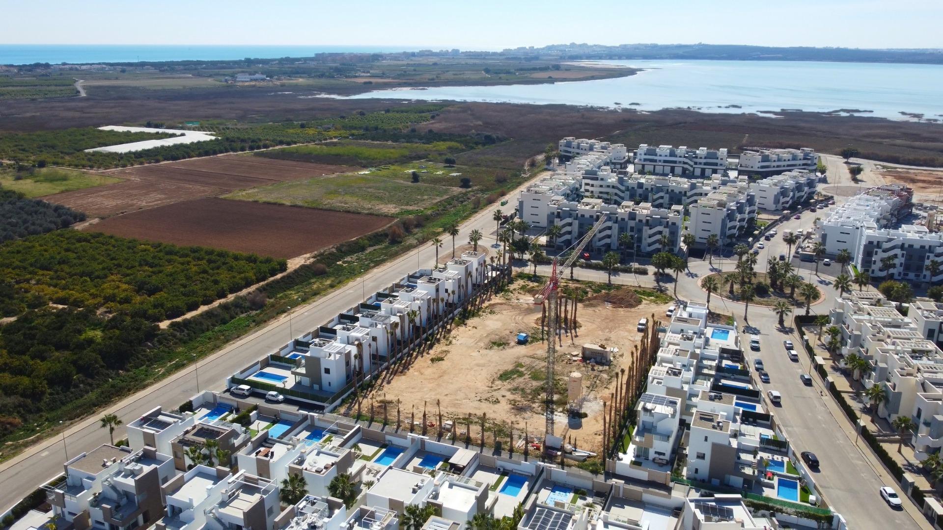 NEW BUILD RESIDENTIAL IN EL RASO, GUARDAMAR DEL SEGURA