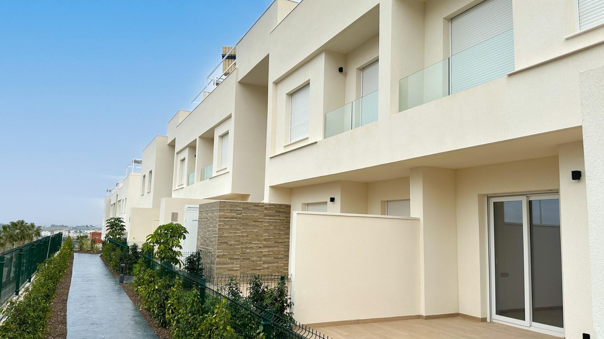 25-1 New Bungalows in La Finca Golf, Algorfa – Luxury and Nature at the Costa Blanca
