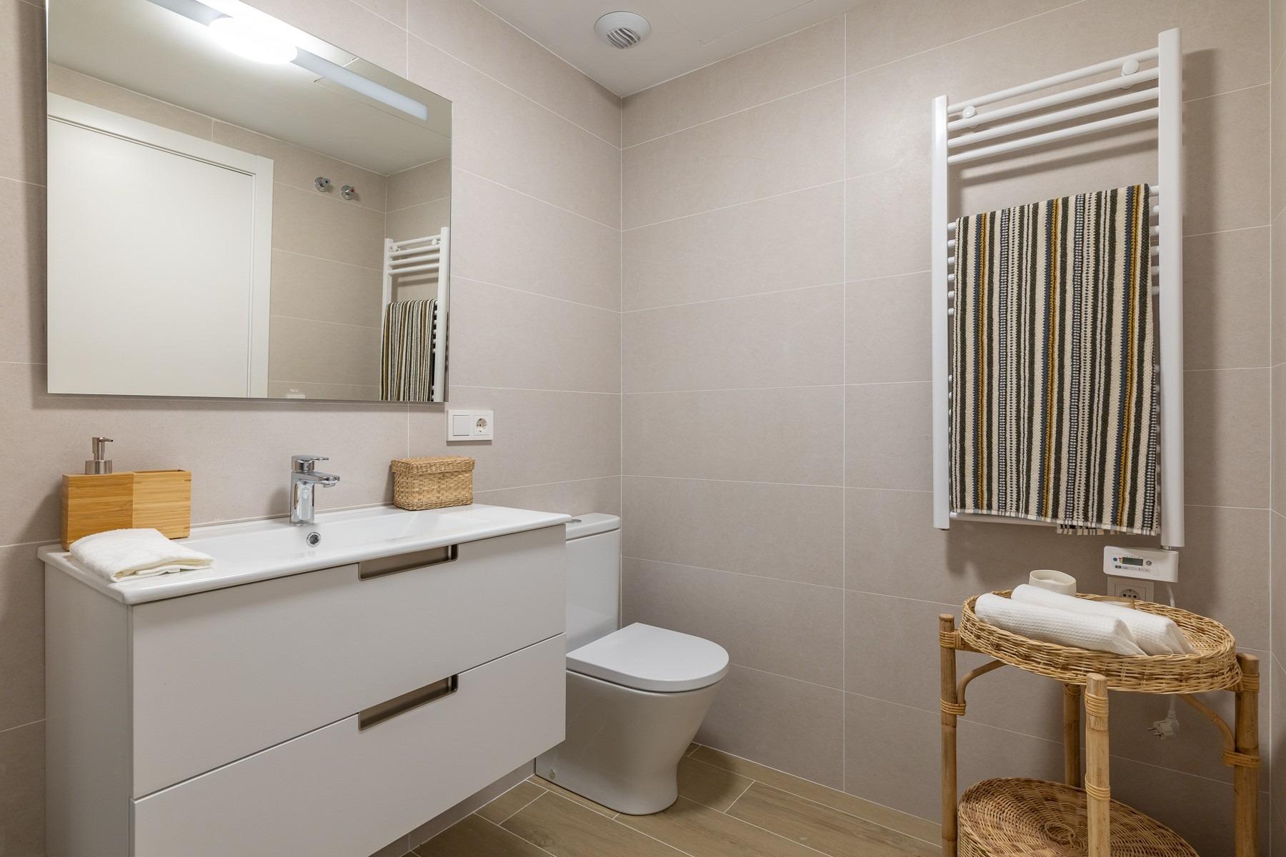 Modern New Build Homes in Calpe Just 450 m from Playa del Cantal Roig