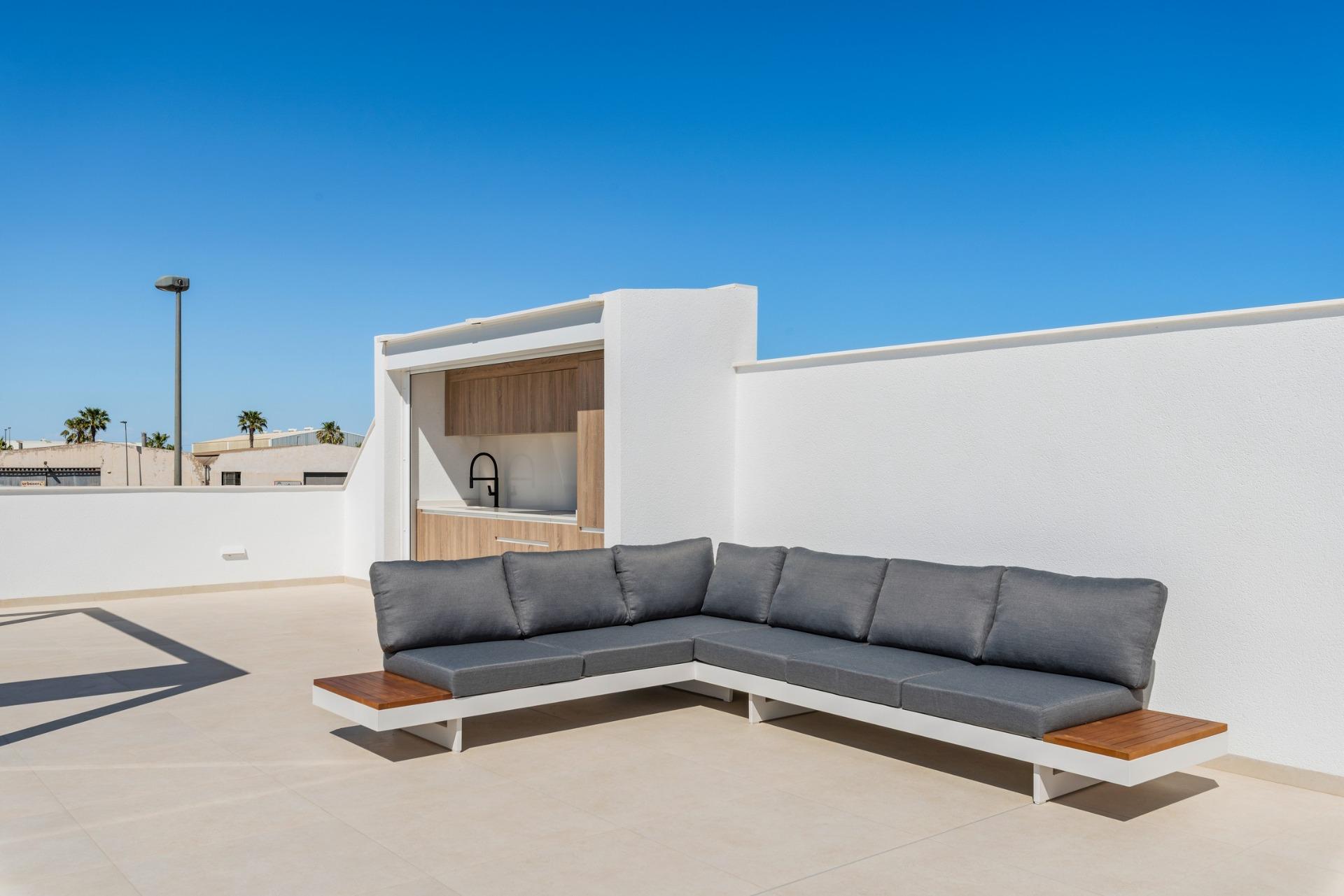 New Build Villas Near Serena Golf in Los Alcazares