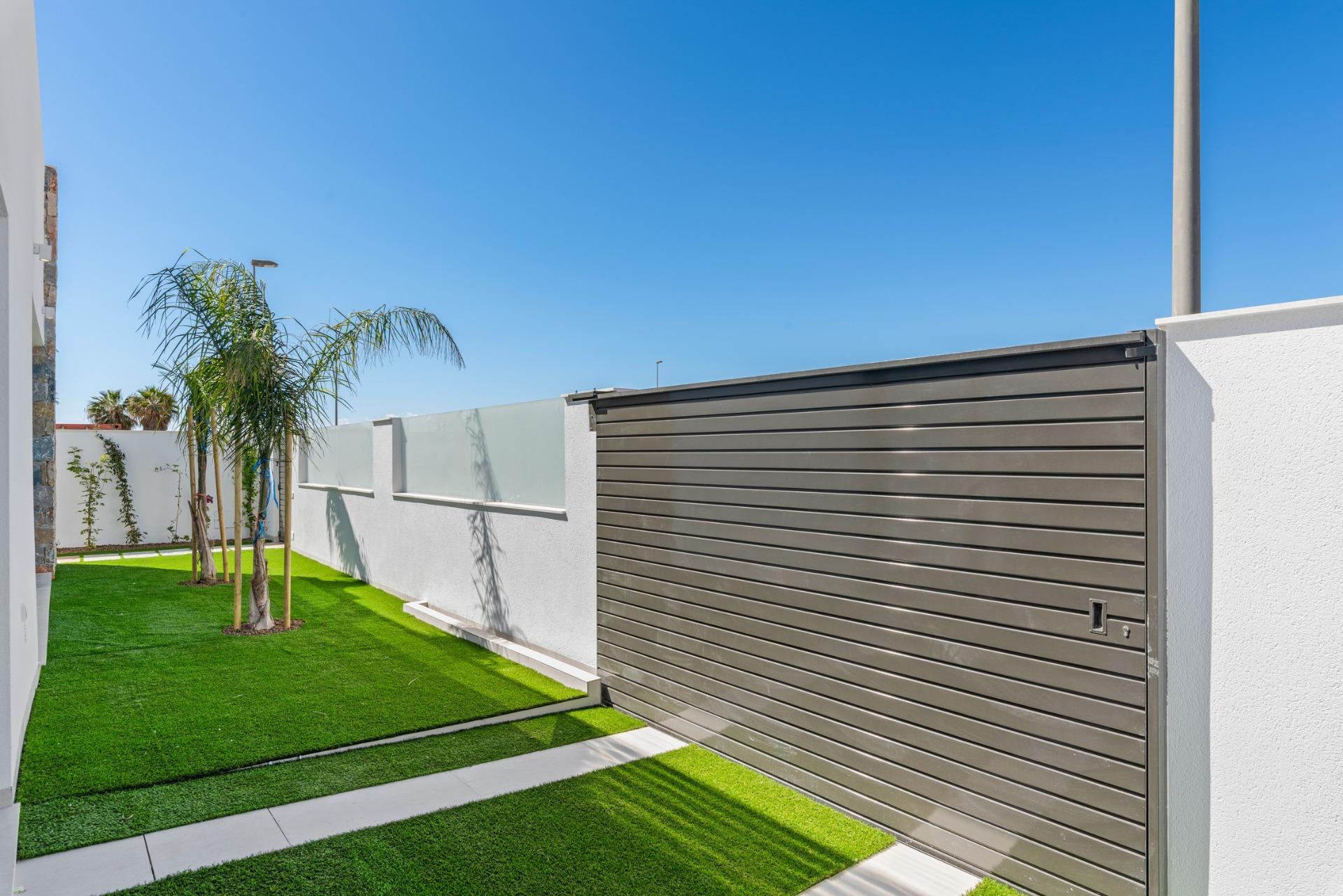 New Build Villas Near Serena Golf in Los Alcazares