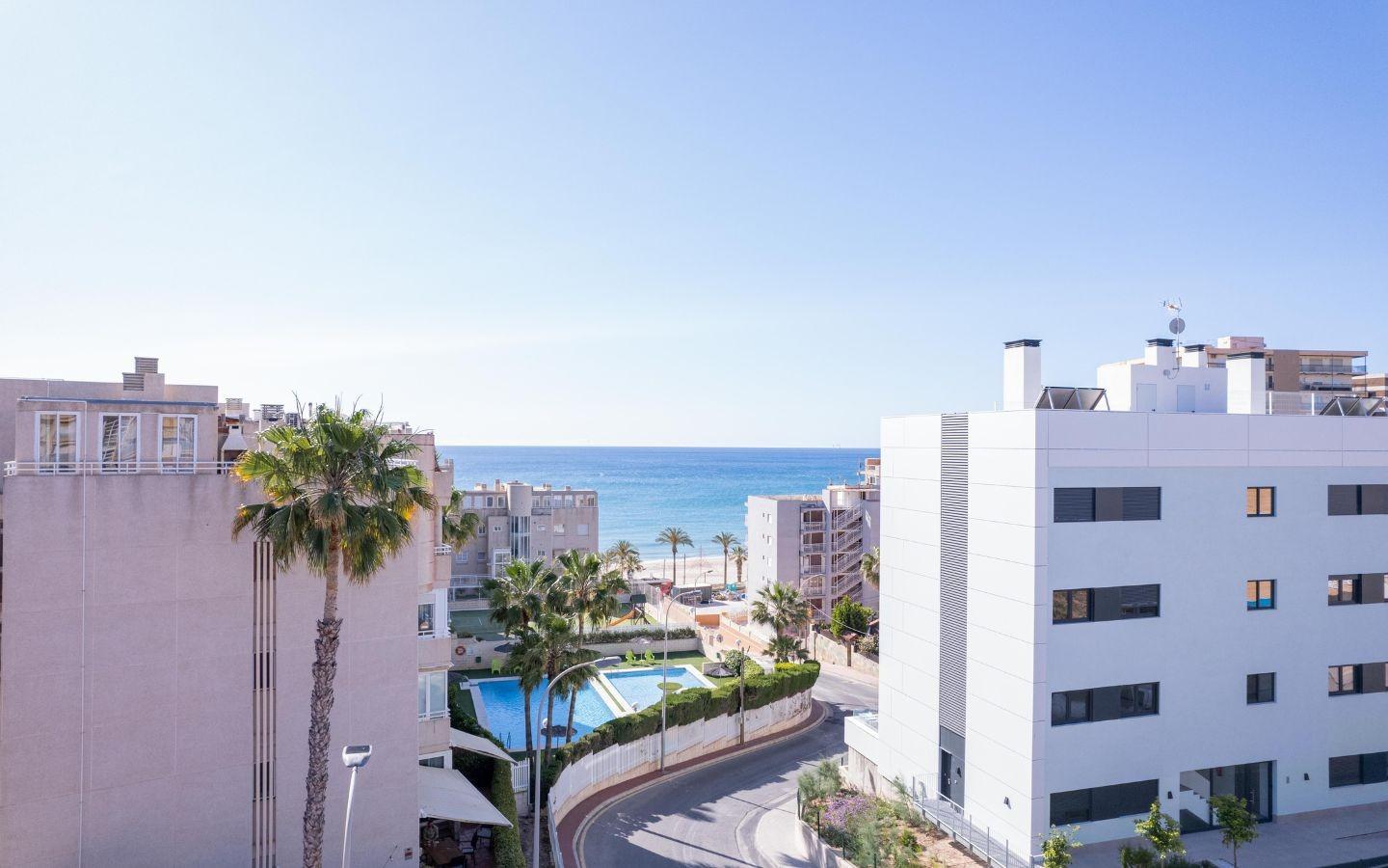 10-1 New Build Apartments with Sea Views in Muchavista, El Campello