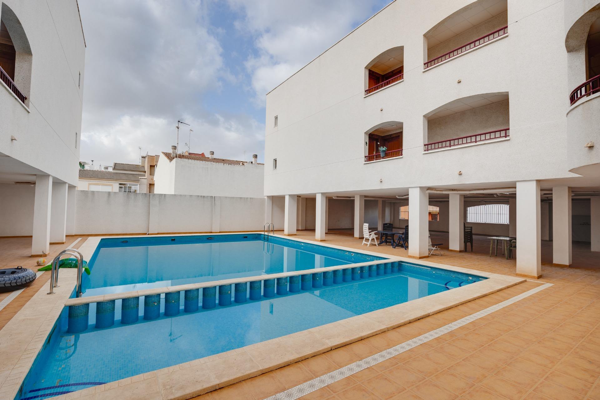 14-1 Renovated Apartments in the Center of San Fulgencio