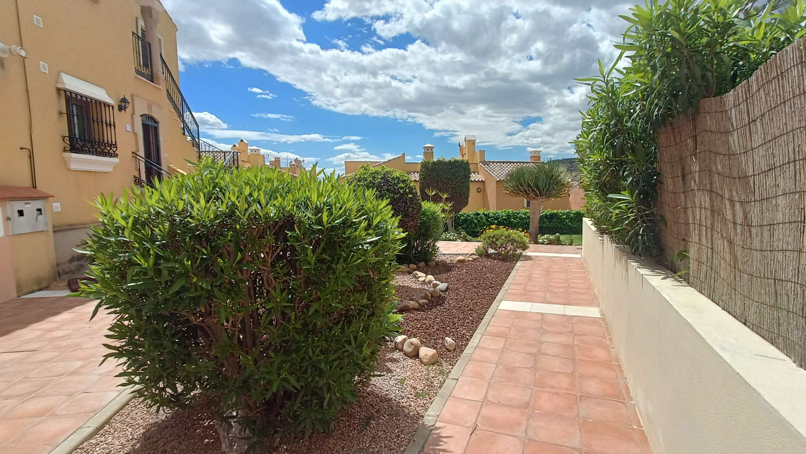 Apartment for Sale in Algorfa, Alicante