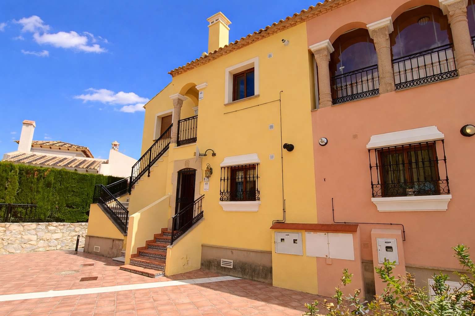 Apartment for Sale in Algorfa, Alicante