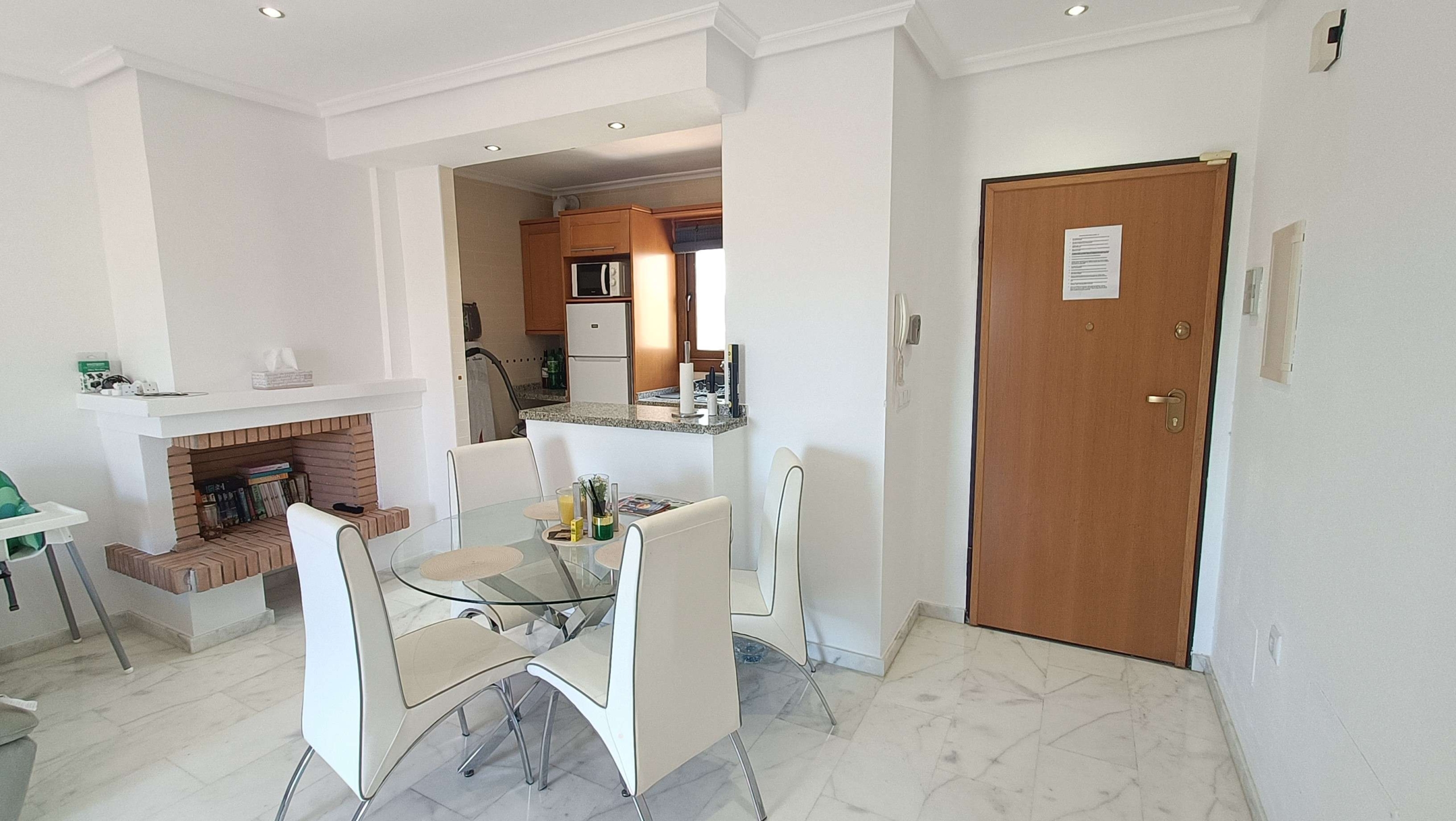Apartment for Sale in Algorfa, Alicante
