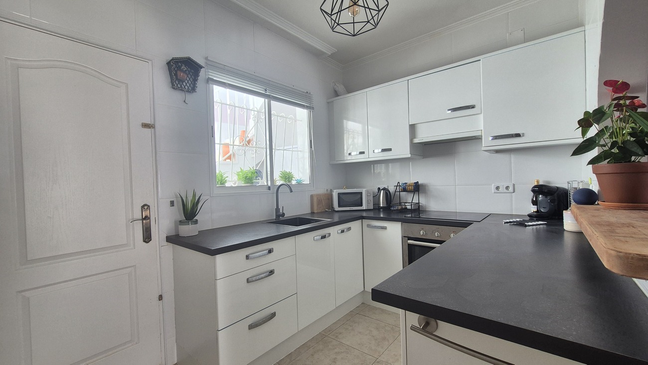 Semi Detached for Sale in Villamartin, Alicante