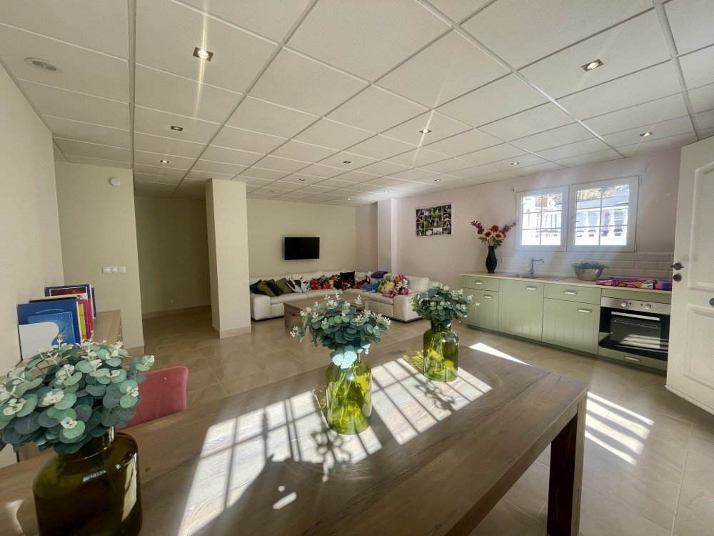 Villa for Sale in Urb. La Marina, Alicante