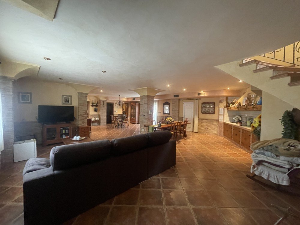 Villa for Sale in Formentera del Segura, Alicante
