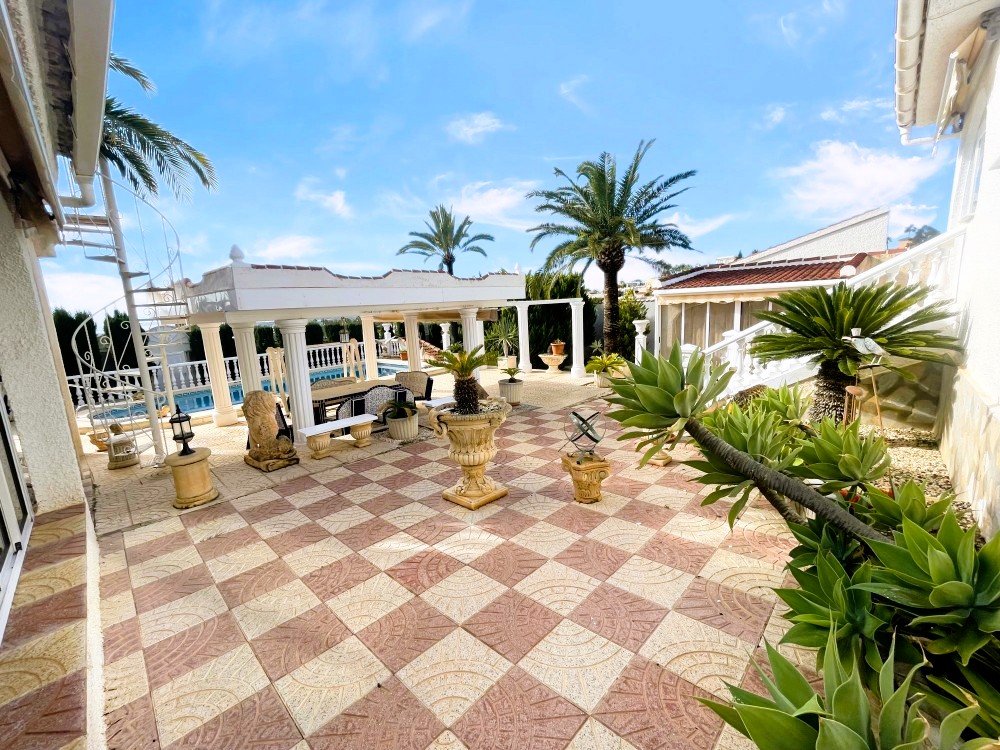 Villa for Sale in Ciudad Quesada, Alicante