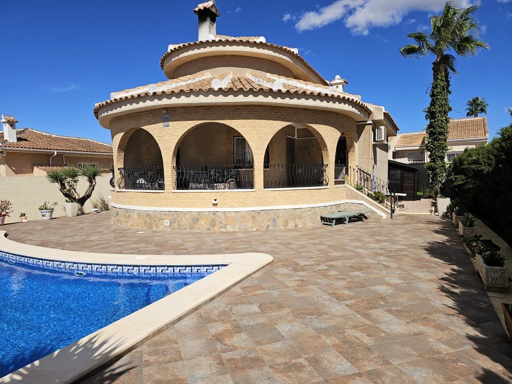 Vila-CSH110.jpeg Villa for Sale in Benijofar, Alicante