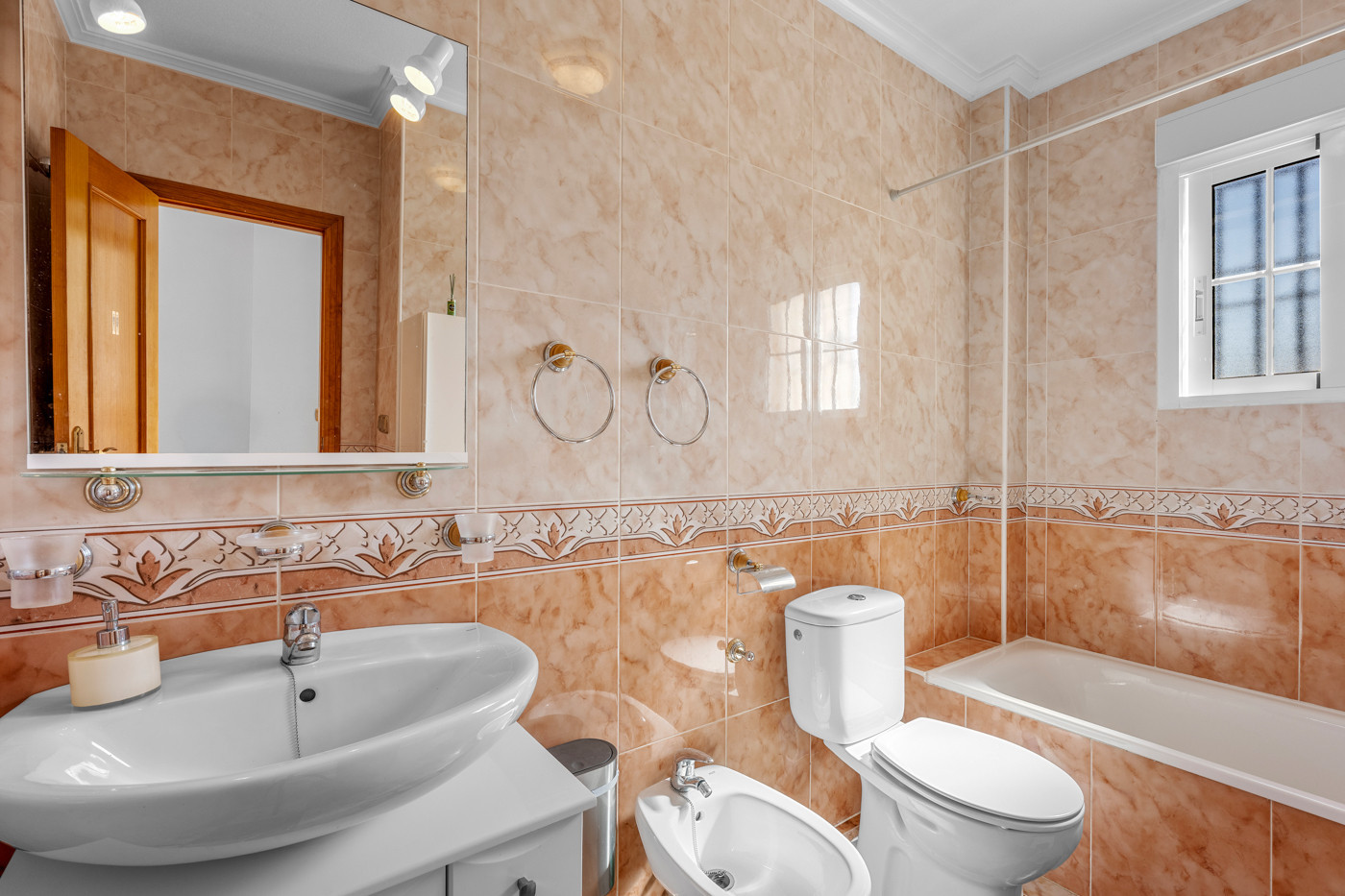 Quad House for Sale in Cabo Roig, Alicante