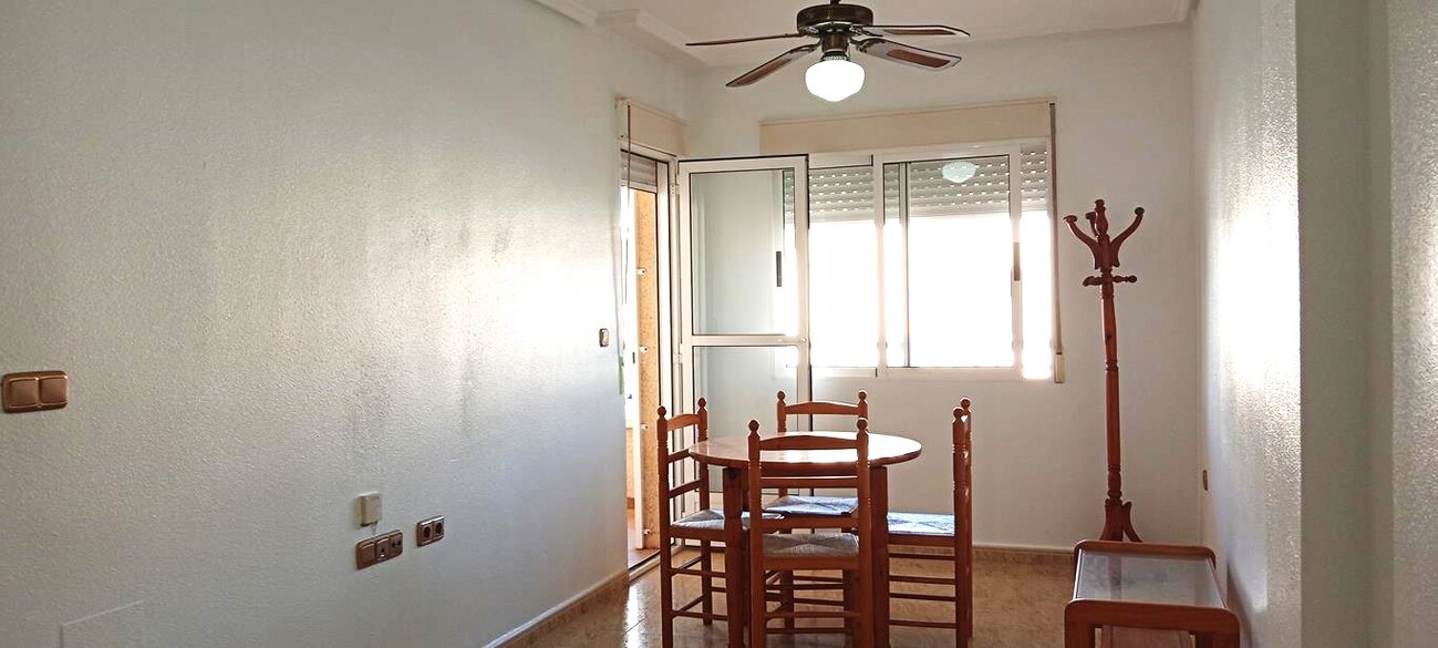 Apartment for Sale in Los Montesinos, Alicante