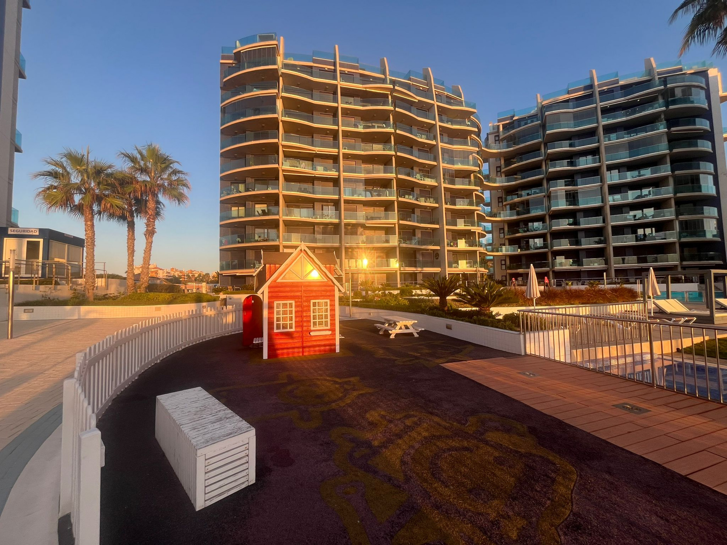 Apartment for Sale in Punta Prima, Alicante