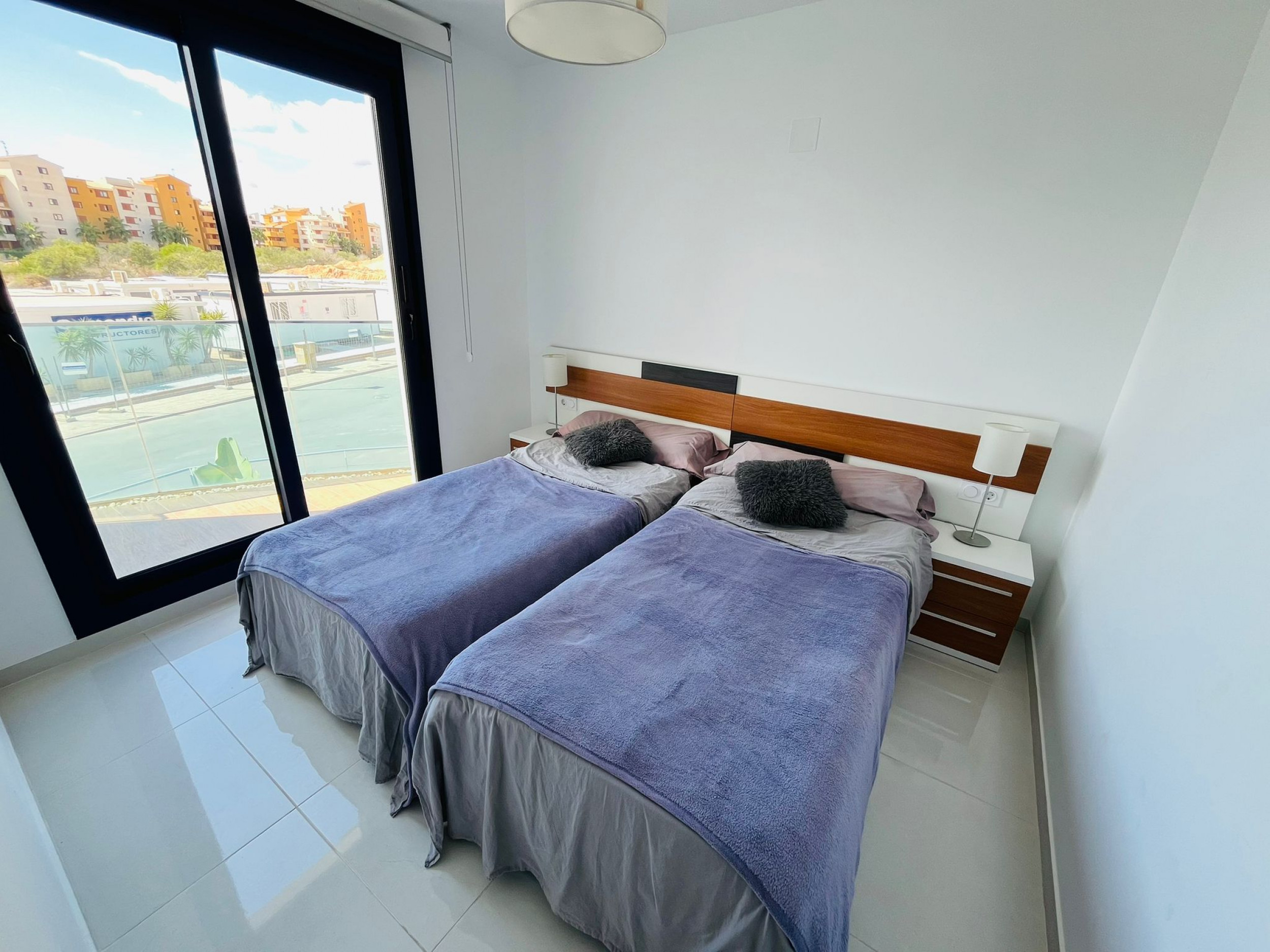 Apartment for Sale in Punta Prima, Alicante