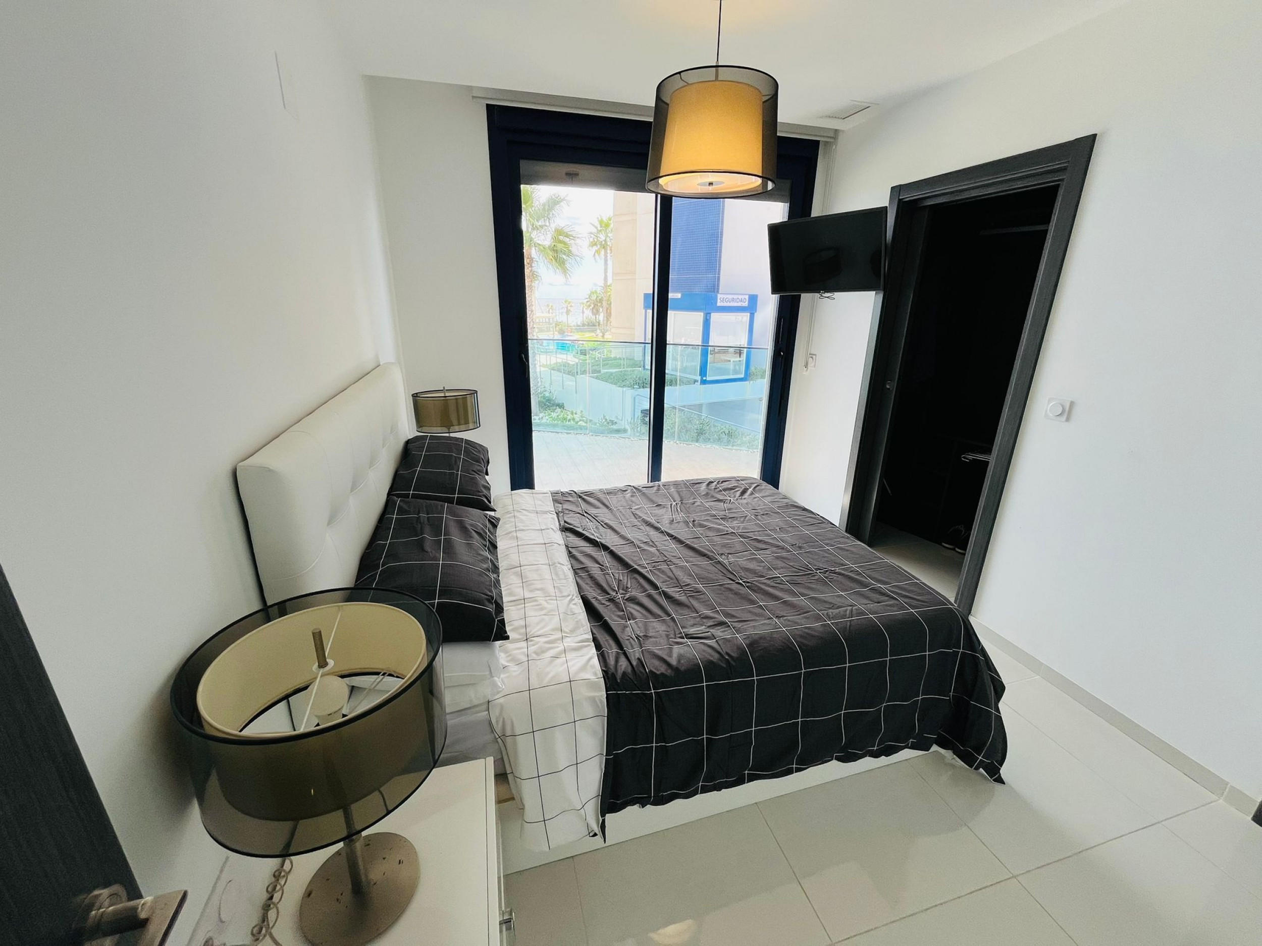 Apartment for Sale in Punta Prima, Alicante