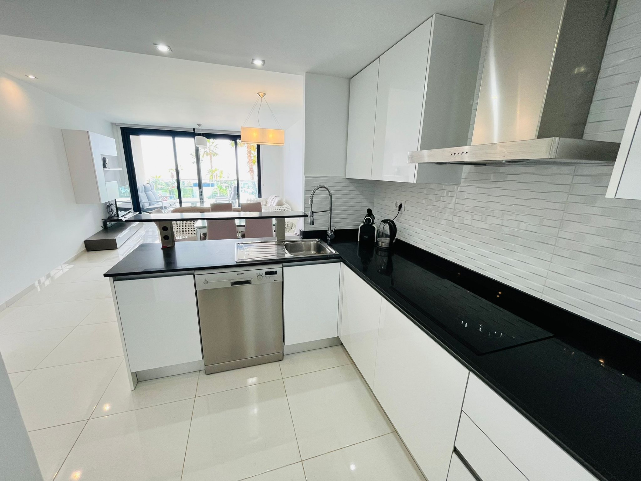 Apartment for Sale in Punta Prima, Alicante