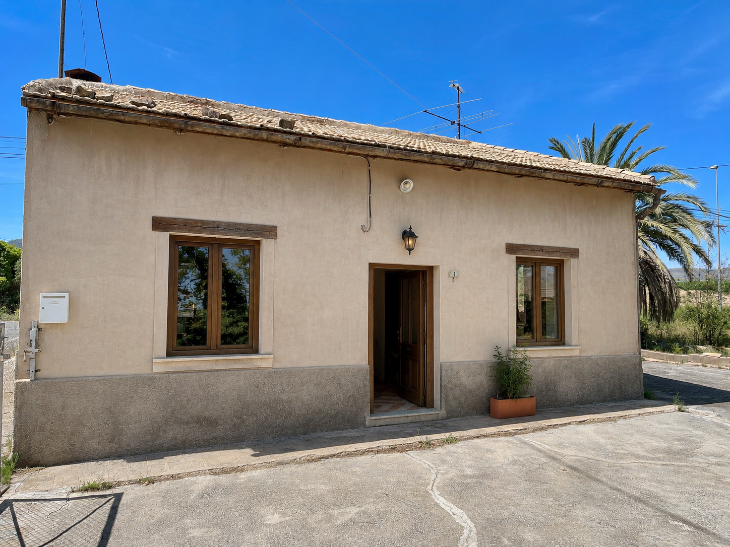 Villa for Sale in La Romana, Alicante