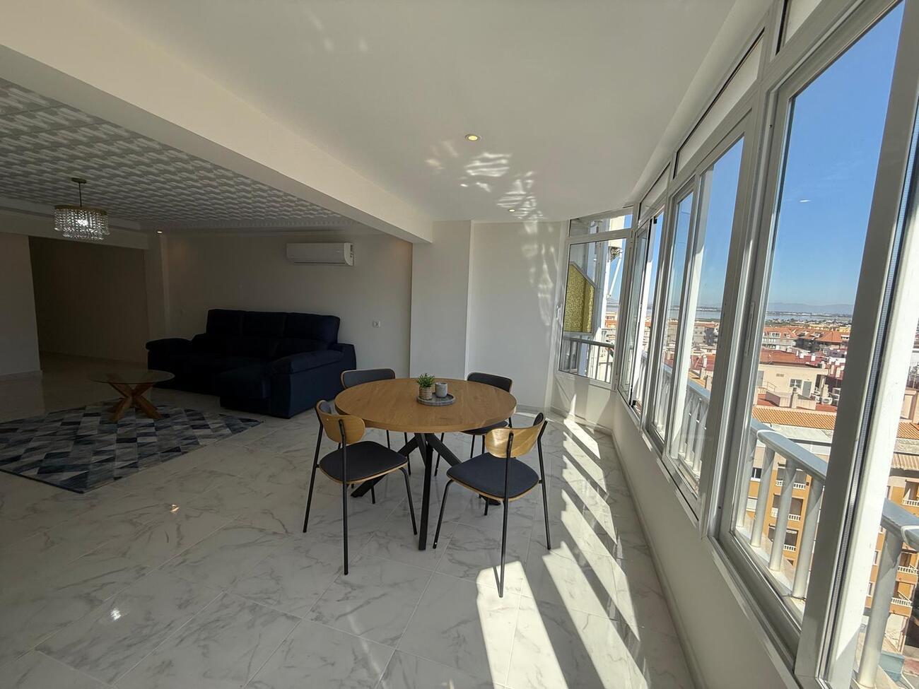 Apartment for Sale in Torrevieja, Alicante