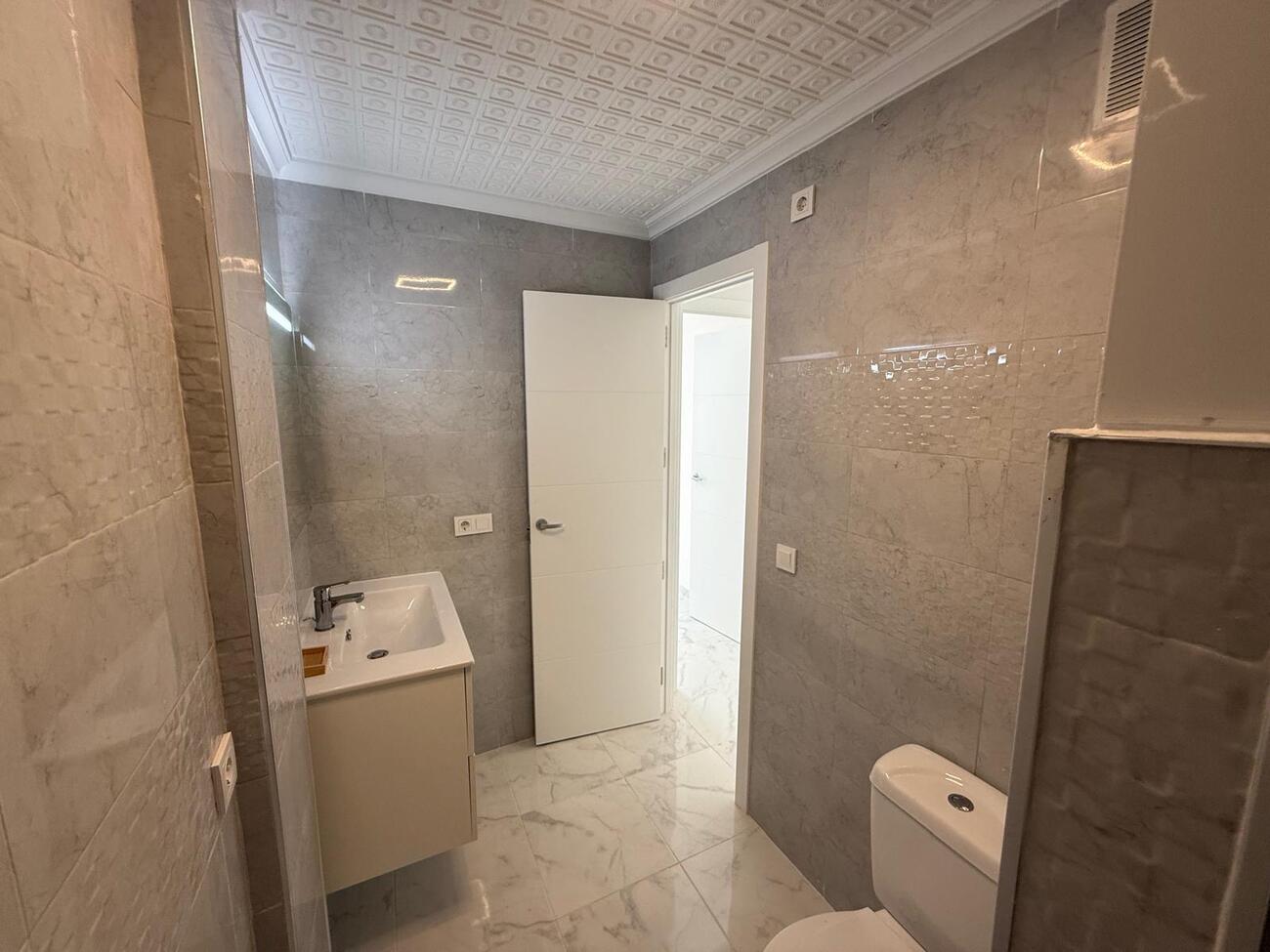Apartment for Sale in Torrevieja, Alicante