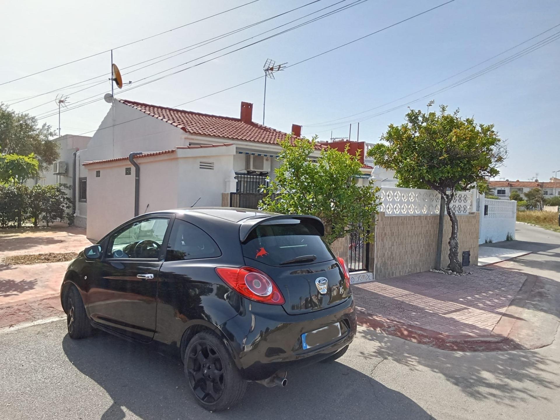 Villa for Sale in Torrevieja, Alicante