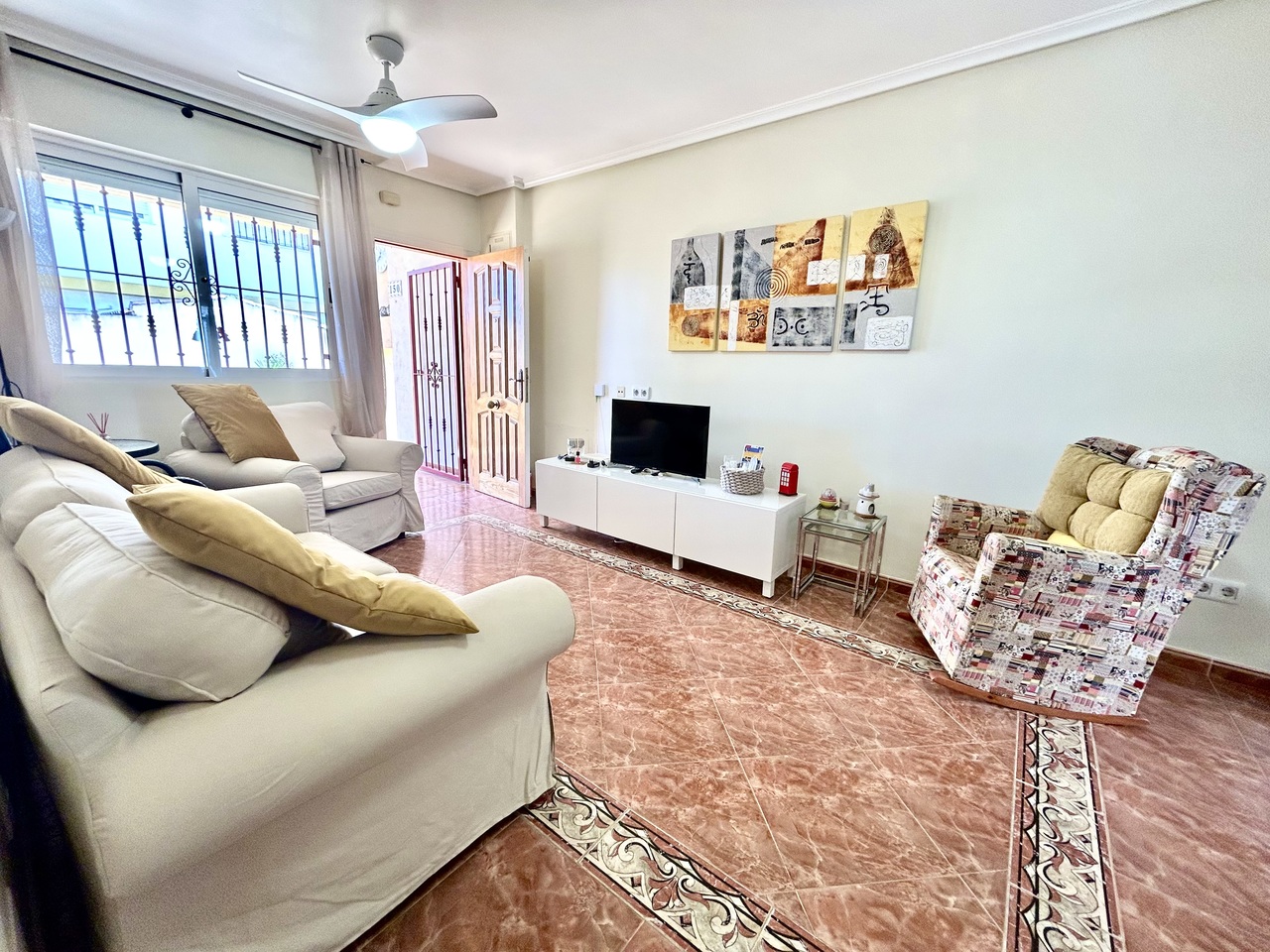 Apartment for Sale in La Zenia, Alicante