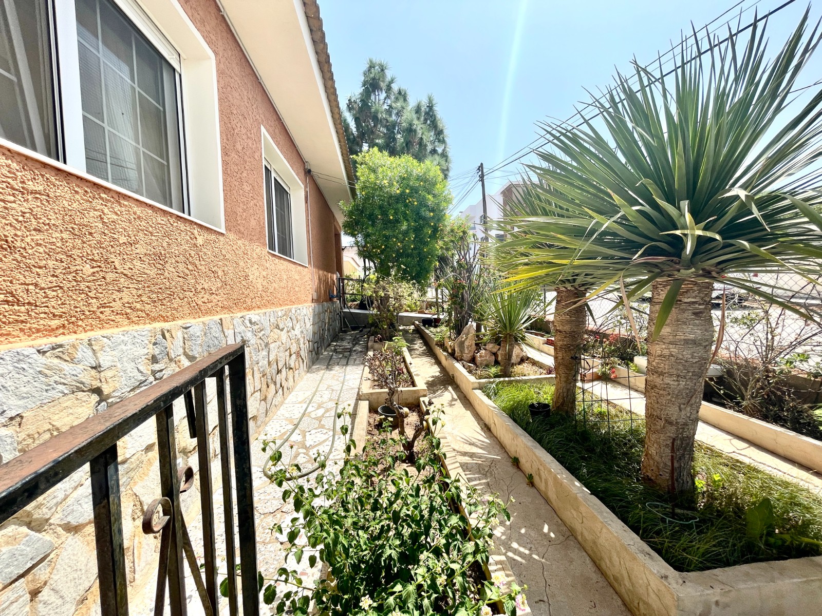 Villa for Sale in Benijofar, Alicante