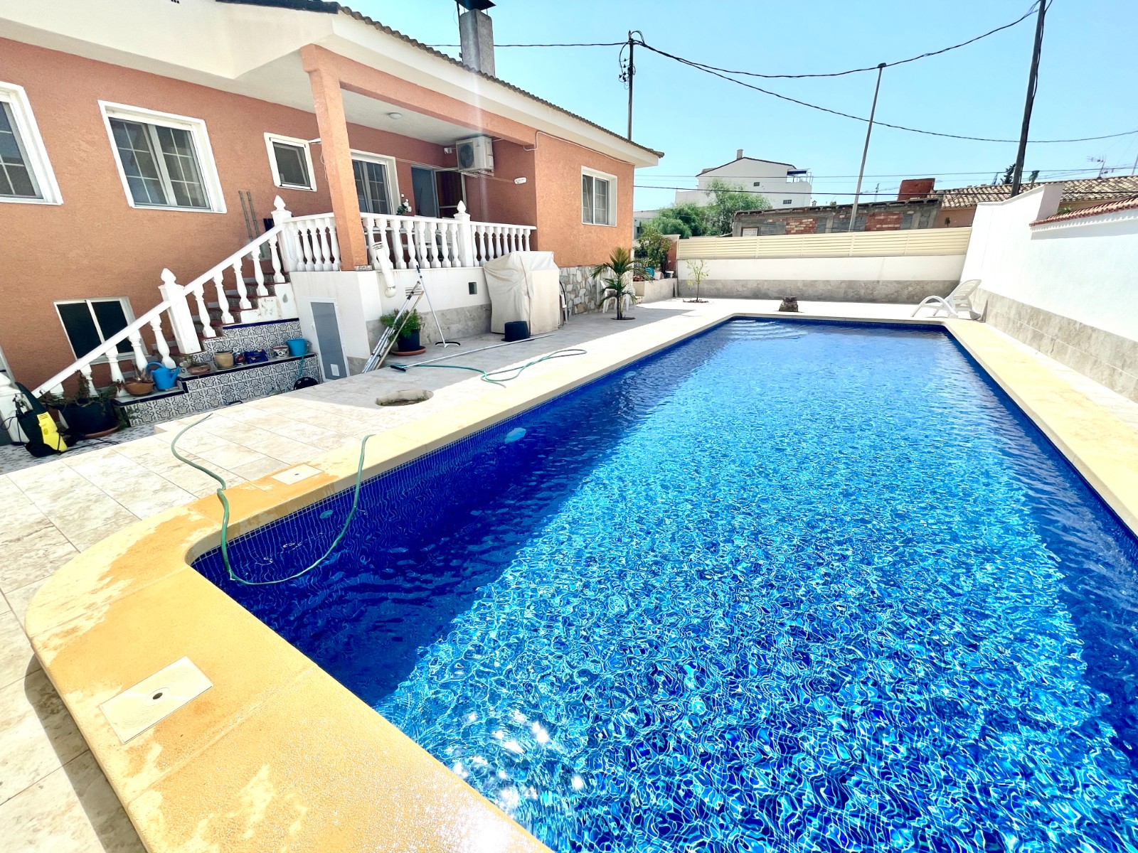 Villa for Sale in Benijofar, Alicante