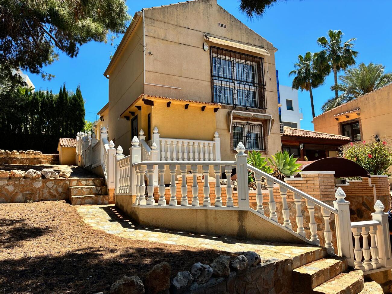 Villa for Sale in Los Balcones, Alicante