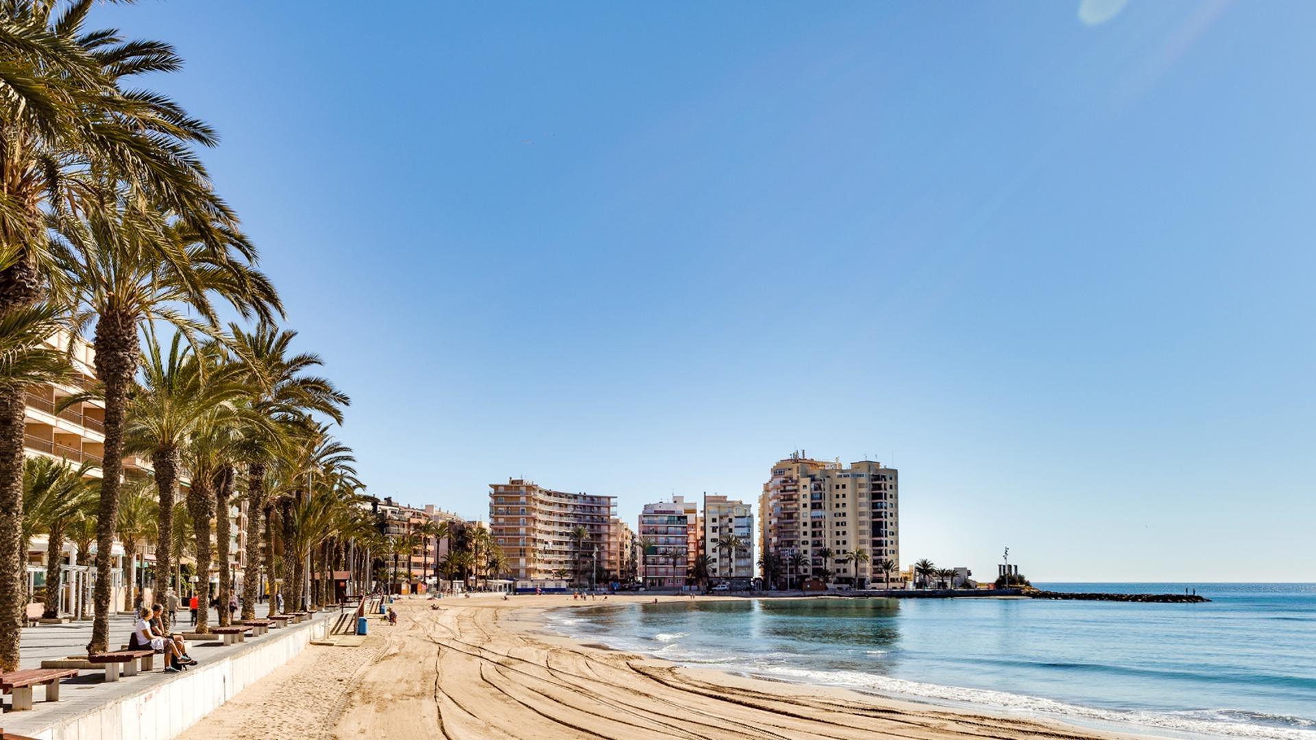 Apartment for Sale in Torrevieja, Alicante