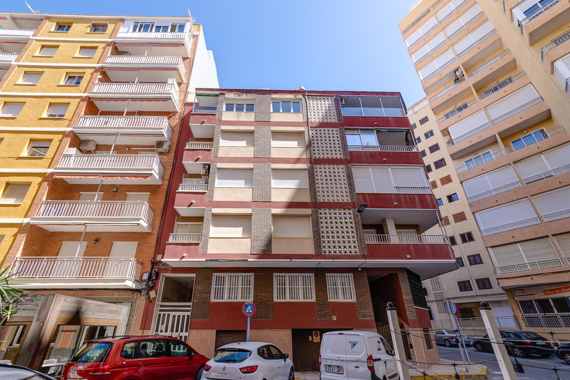 Apartment for Sale in Torrevieja, Alicante