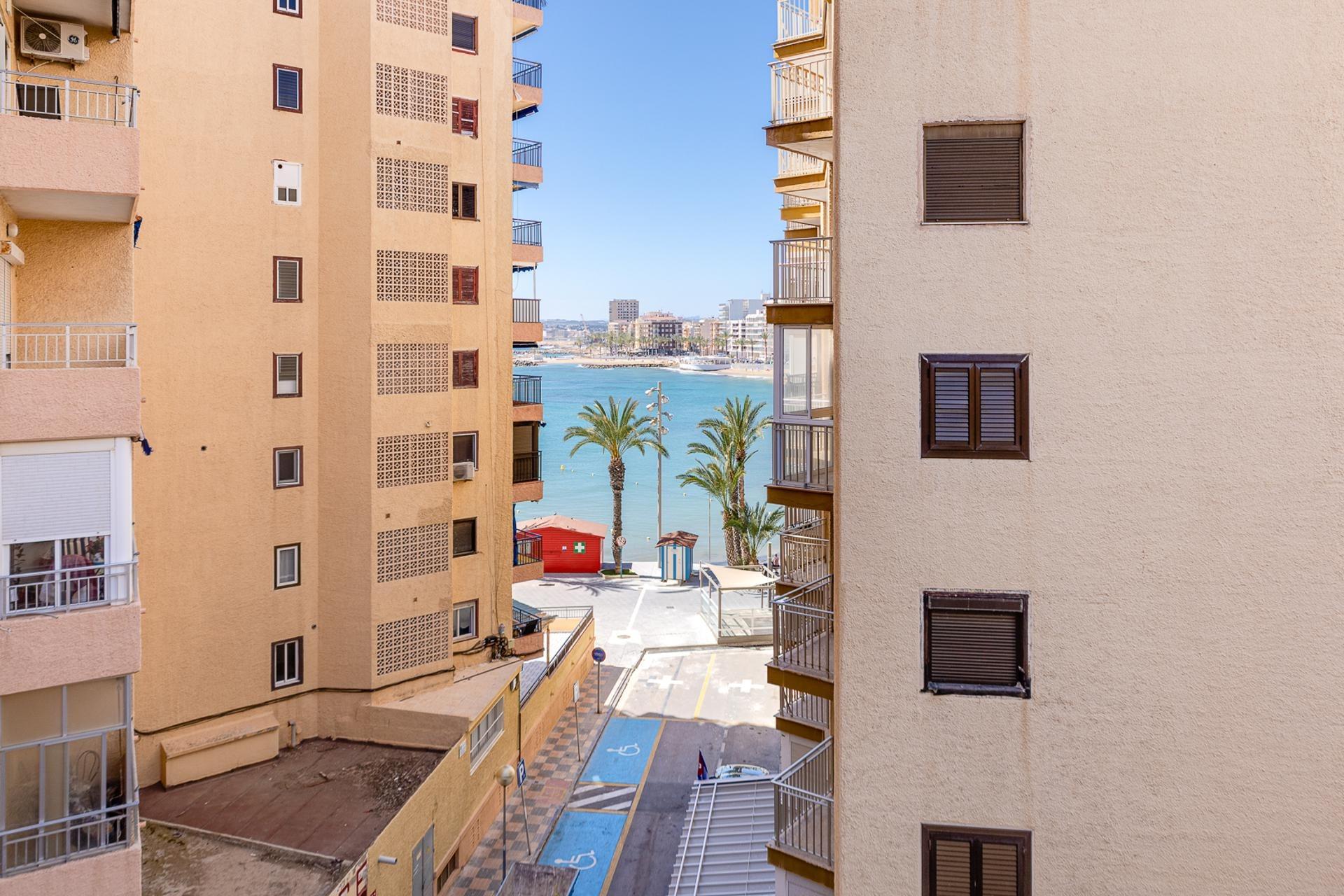 Apartment for Sale in Torrevieja, Alicante