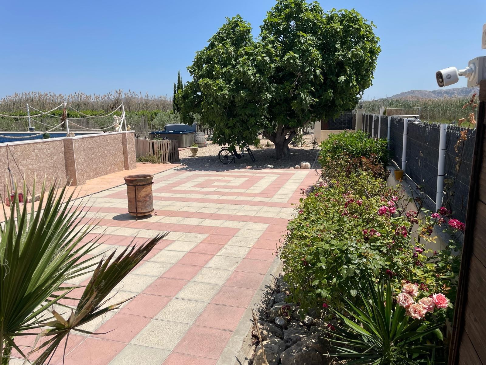 Villa for Sale in Villena, Alicante