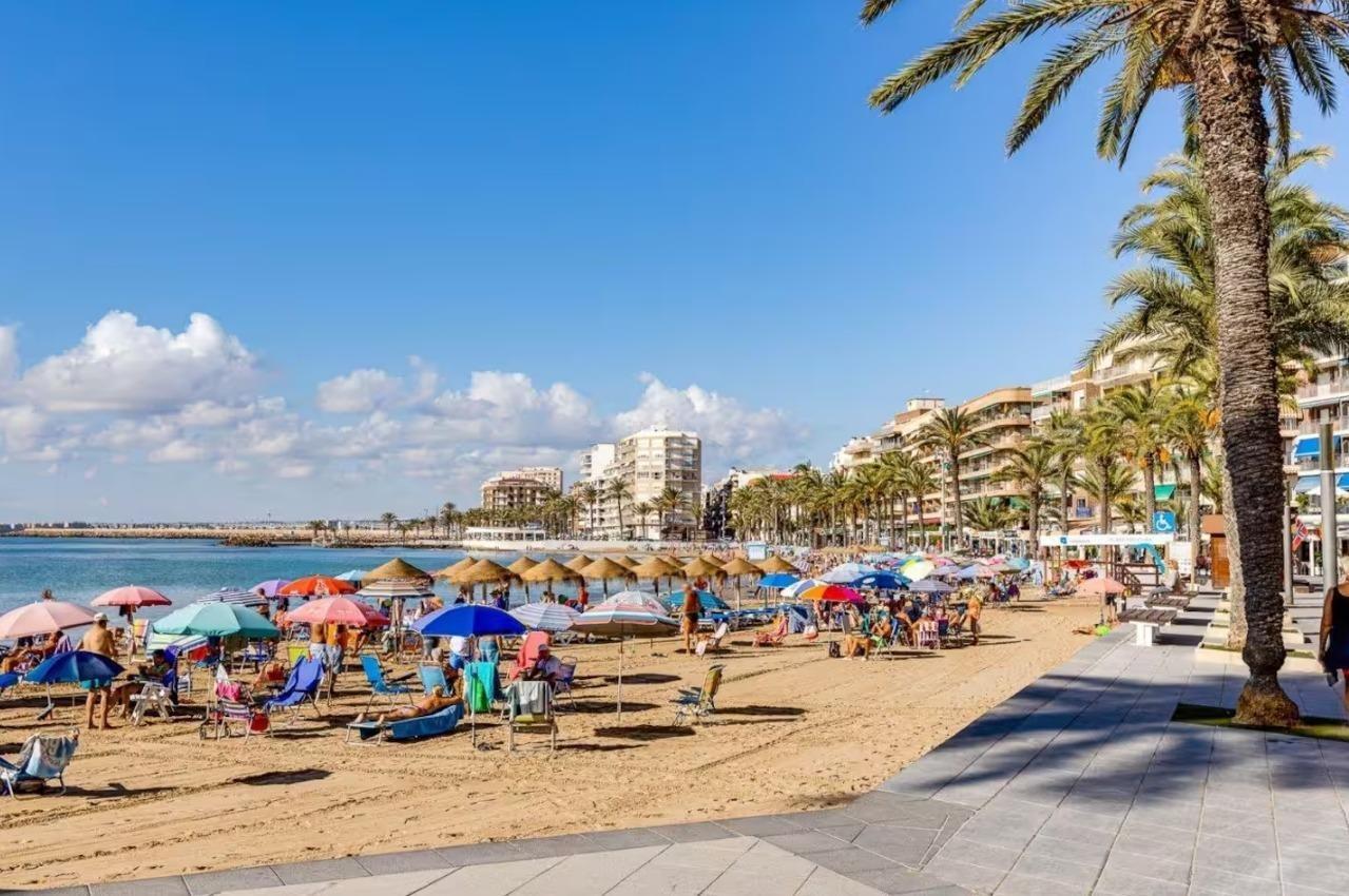 Apartment for Sale in Torrevieja, Alicante